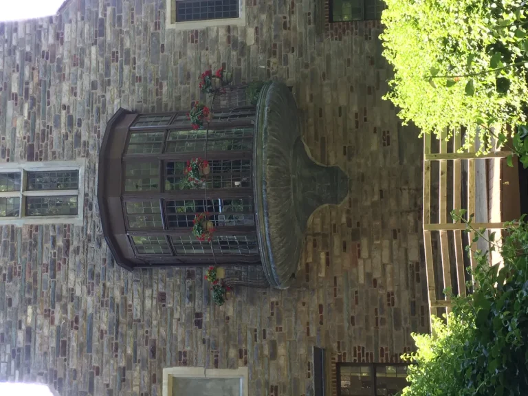 Glenn Miller House restoration by Olek Inc.