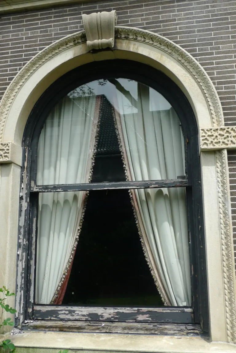 Pratt House windows and doors before restoration by Olek Inc.