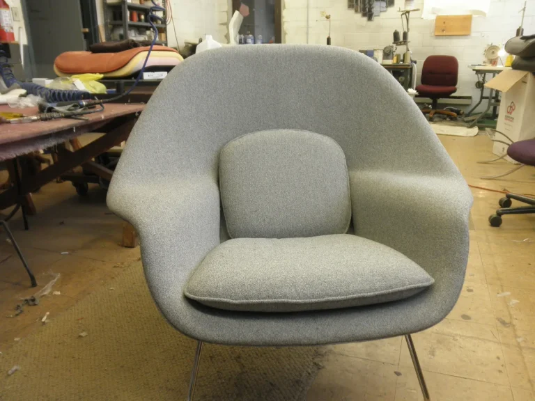 Eero Saarinen Womb Chair restoration by Olek Inc.