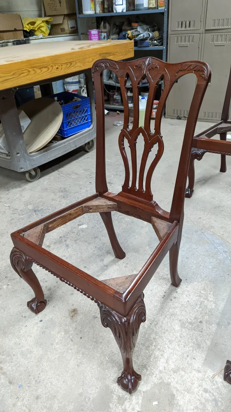 George III Mahogany Dining Table & Chairs — Conservation