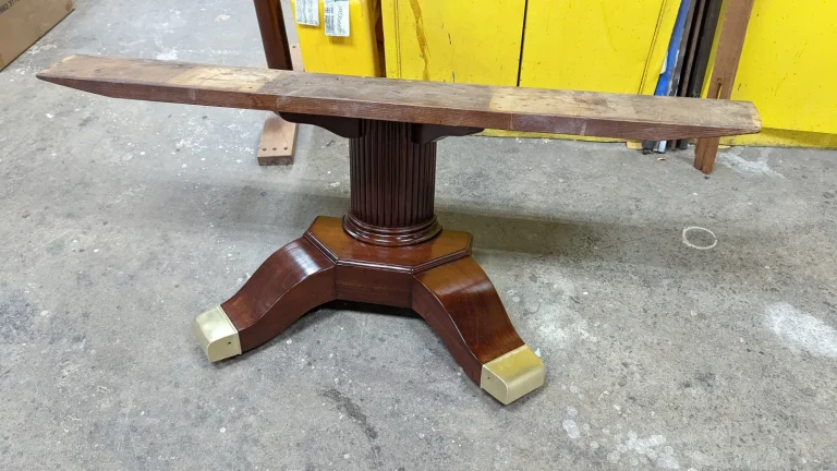 George III Mahogany Dining Table & Chairs — Conservation
