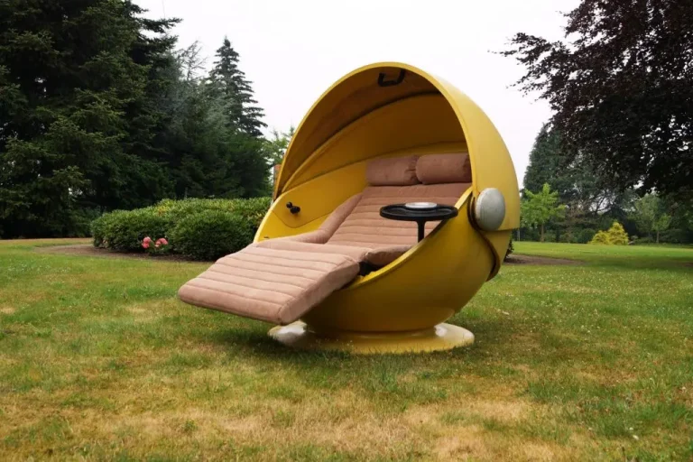 Sunball Lounge Chair — Parts Replication & Restoration